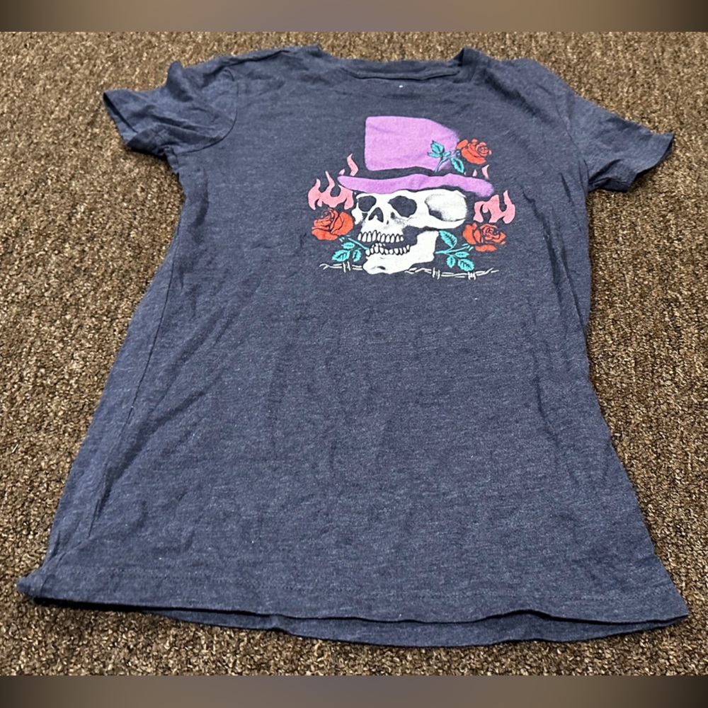 Free State S Skeleton top tee shirt blue graphic casual short sleeve EUC